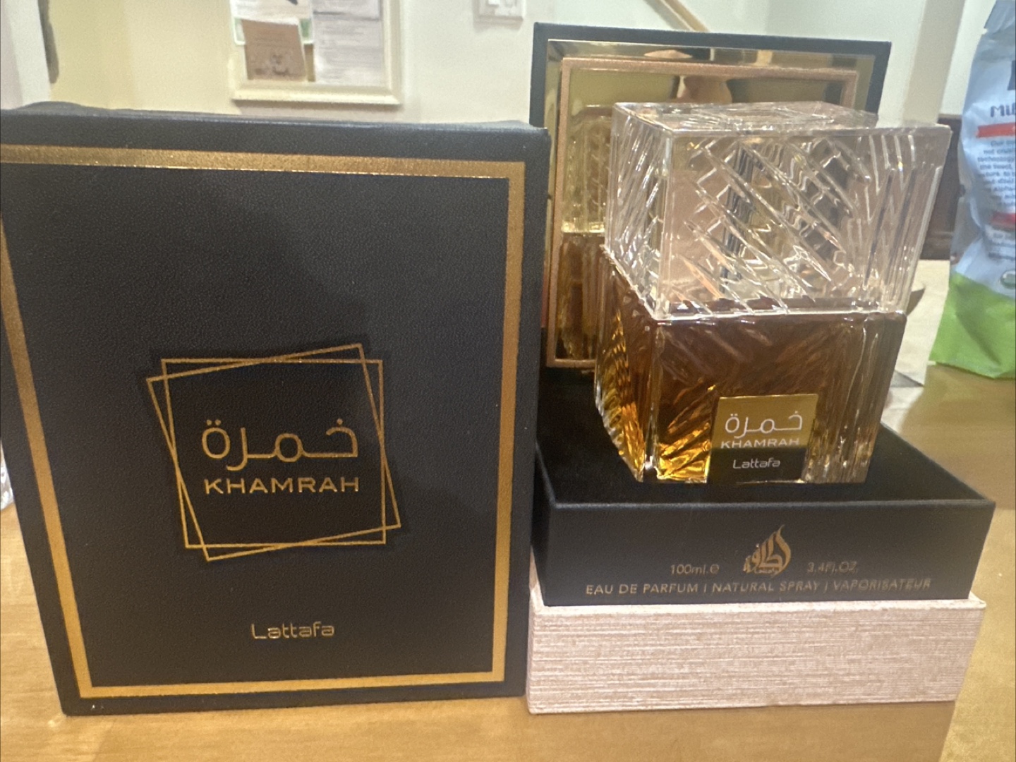 Lattafa Khamrah Eau De Parfum
