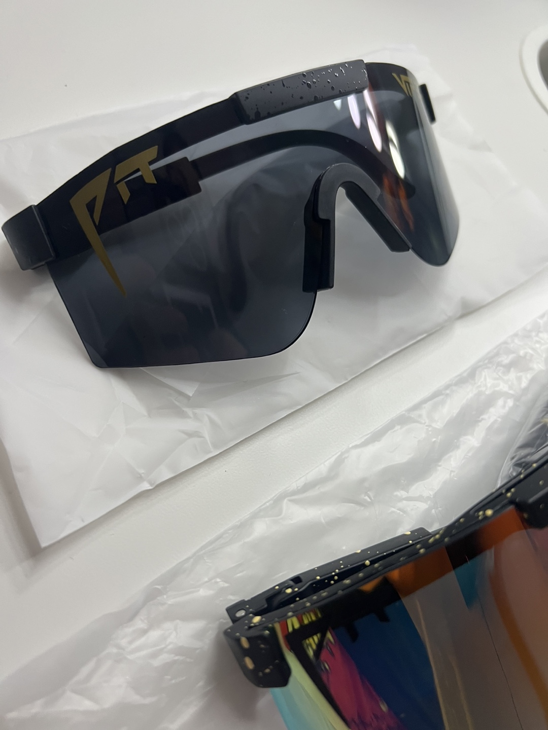 Pit Viper Glasses  - 2 Pairs - photo 2