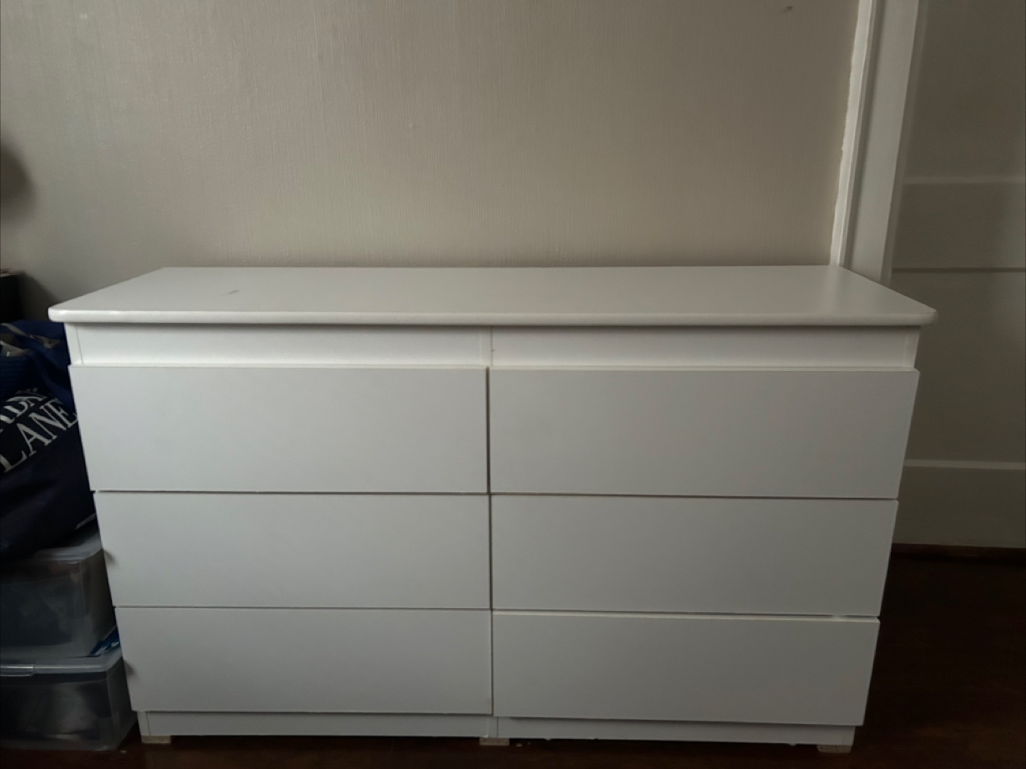 White 6-Drawer Dresser
