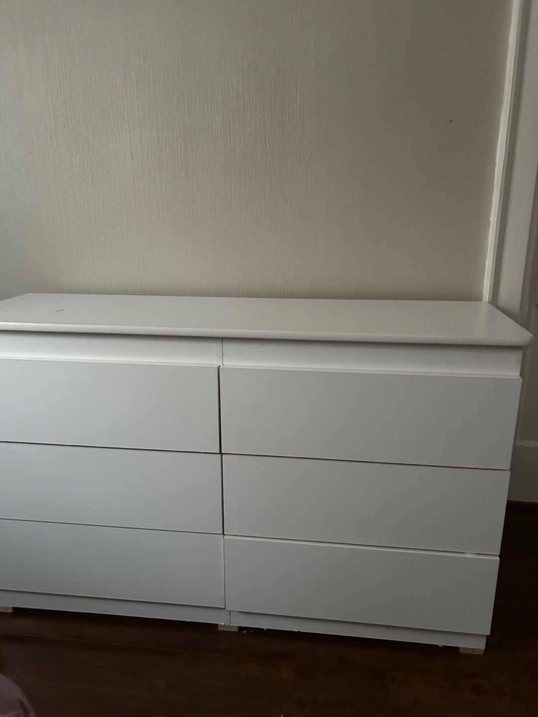 White 6-Drawer Dresser - photo 2
