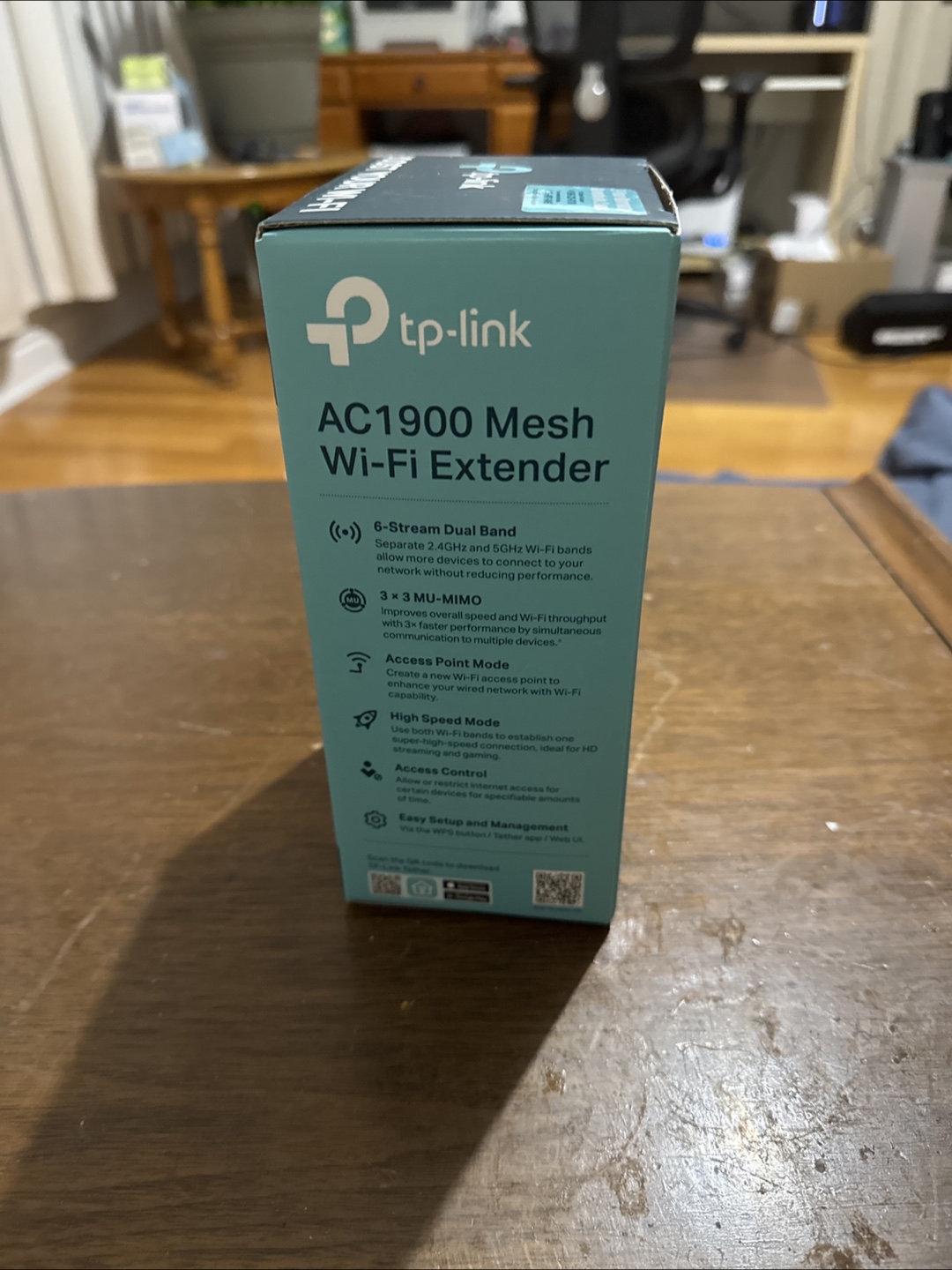 TP-Link AC1900 Mesh Wi-Fi Extender RE550 - Brand New - photo 4
