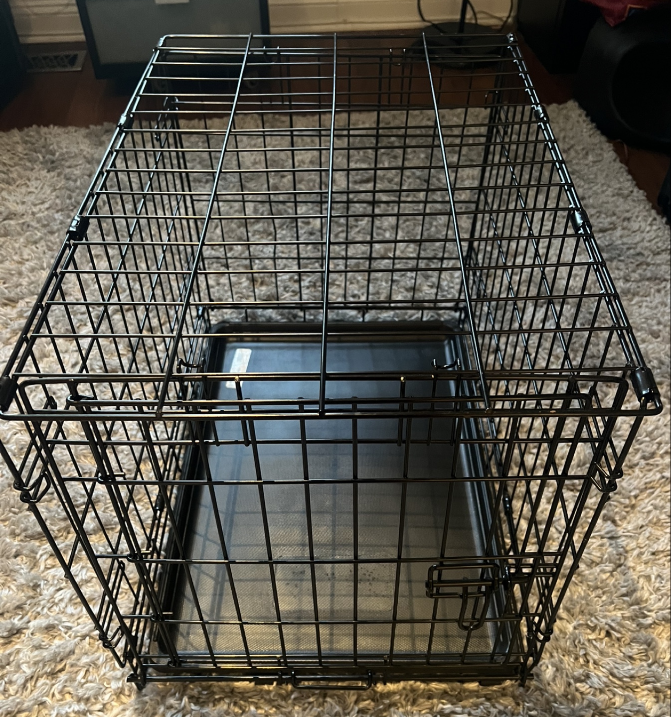 Black Wire Dog Crate with Gray Patterned Cover