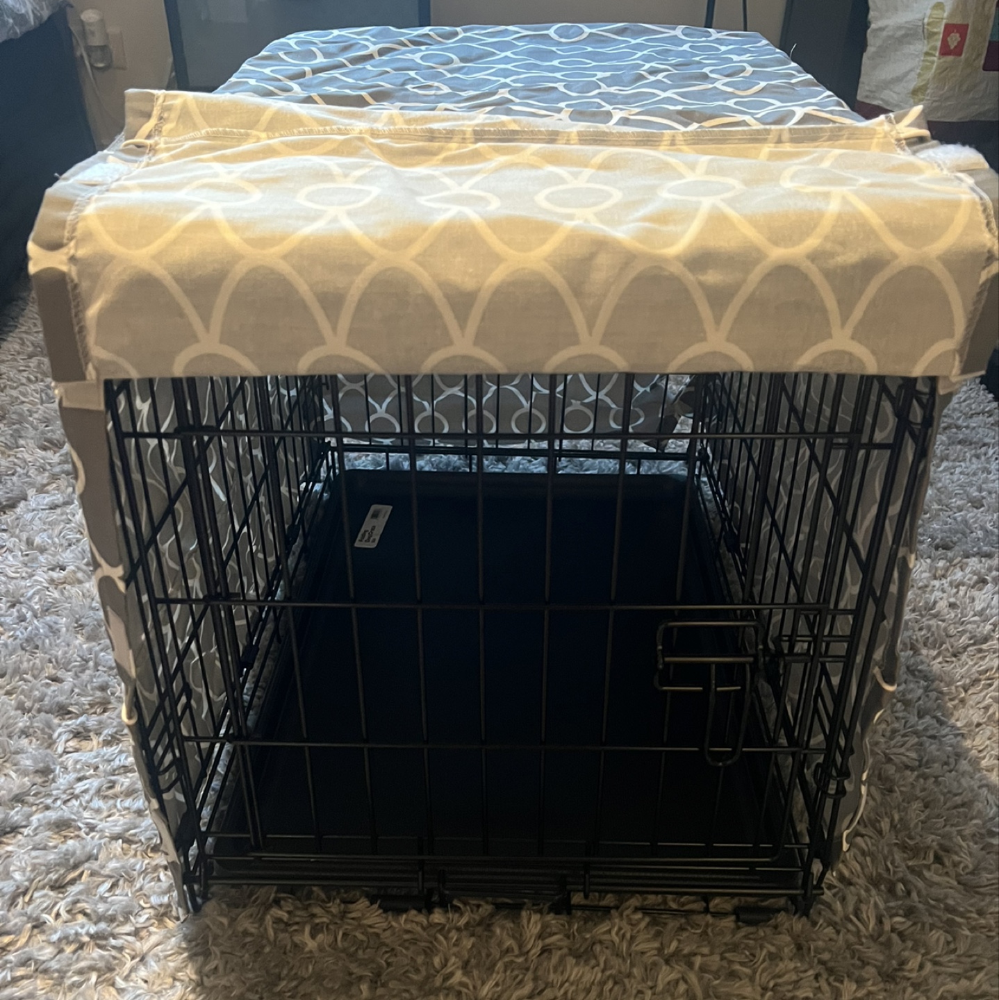 Black Wire Dog Crate with Gray Patterned Cover - photo 2