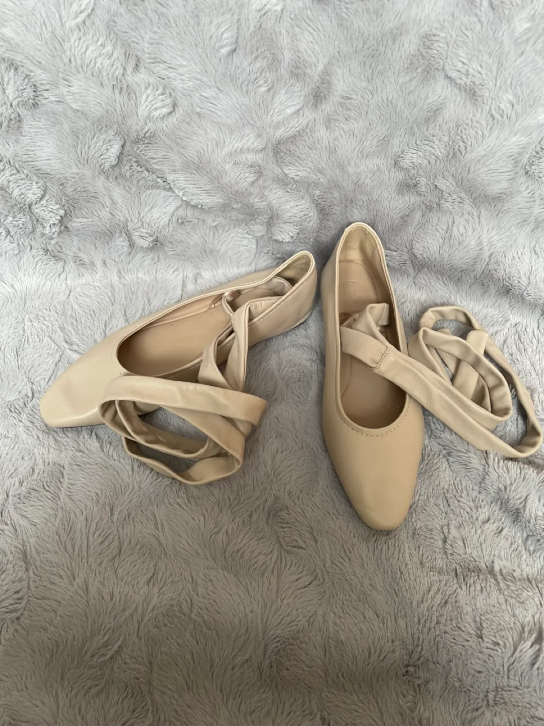 MASSIMO DUTTI | Leather Wrap Ballet Flats Size 6 thumbnail