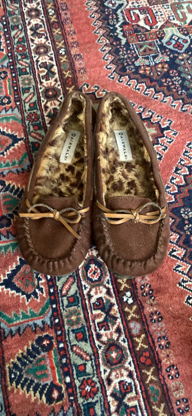 Brown Faux Suede Leopard Print Moccasin Slippers thumbnail