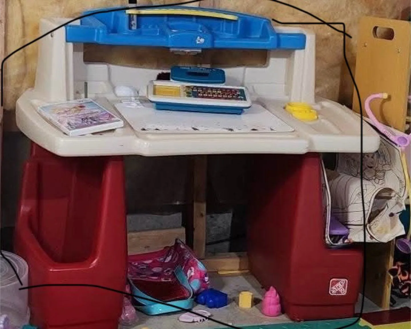 Step2 Naturally Playful Activity Table