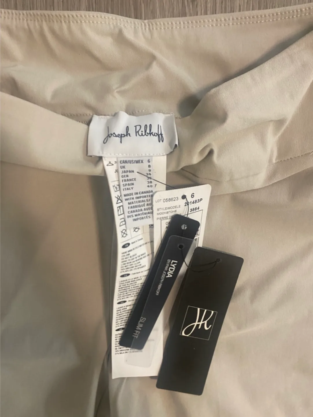 Joseph Ribkoff High-waisted Ankle-length Pants Size 6 image indicator(3)