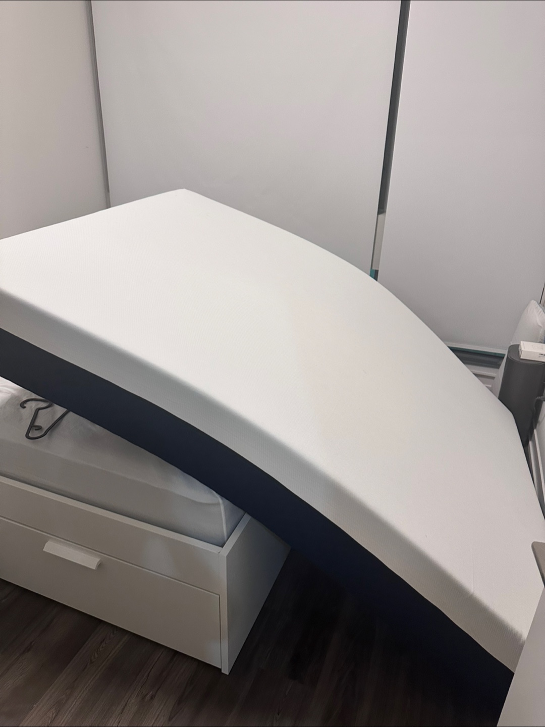 Last Call! Queen Mattress - Memory Foam - Removable Cover