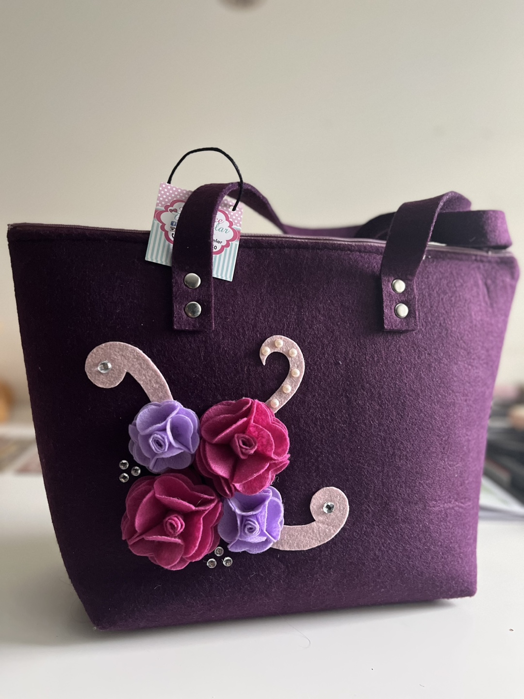 Purple felt tote bag and pink scarf set