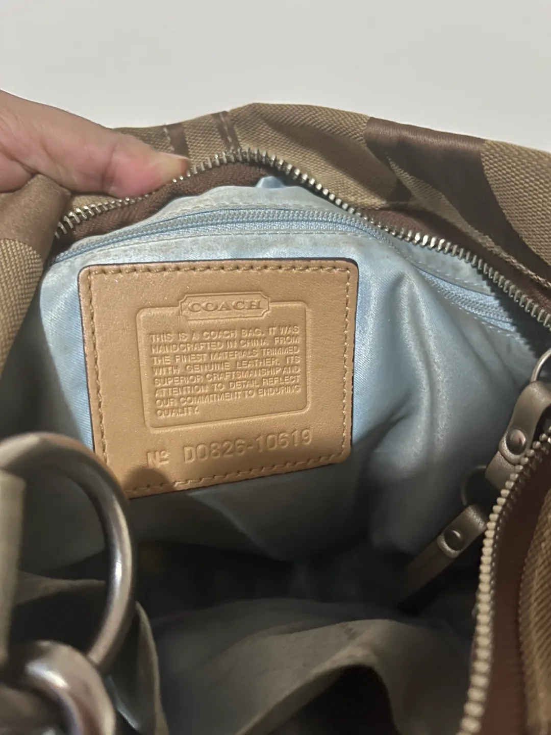 Coach vintage AUTHENTIC shoulder bag image indicator(3)