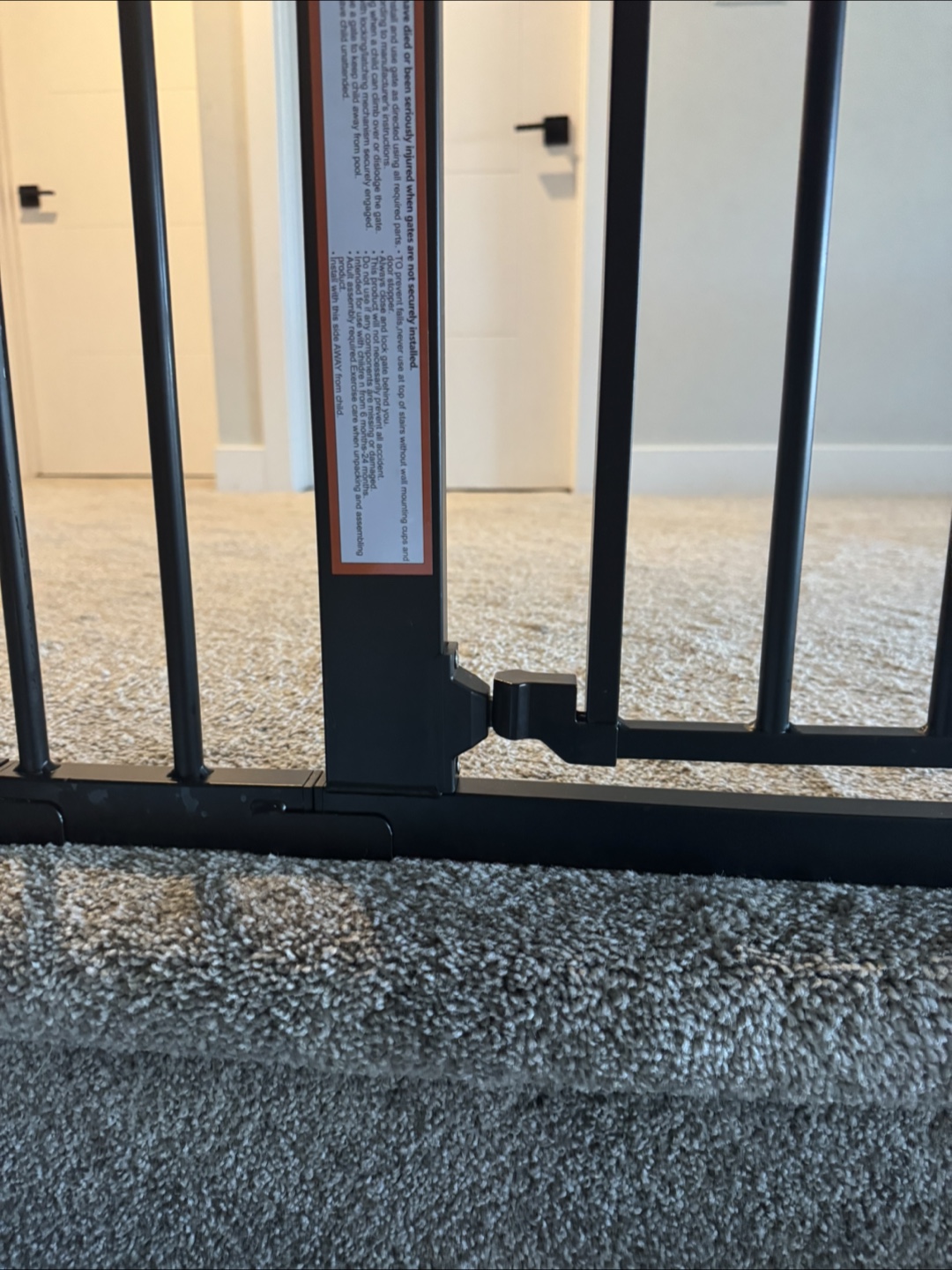 Babelio Black Metal Baby Gate - photo 4