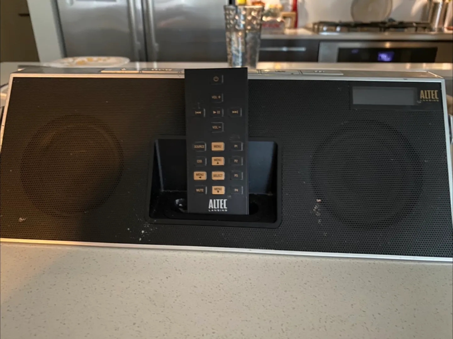 🧡Altec Lansing Bluetooth Speaker with Remote image indicator(3)