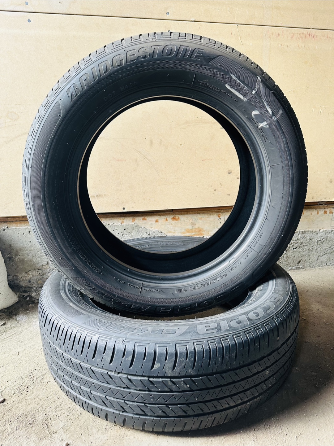 Used Bridgestone P205/60R16 Tires