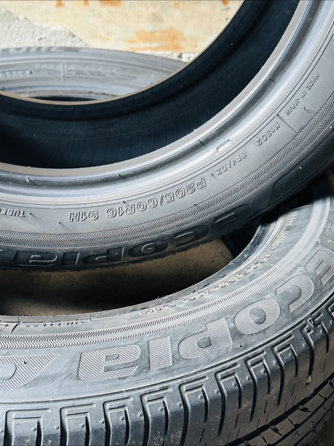 Used Bridgestone P205/60R16 Tires - photo 3
