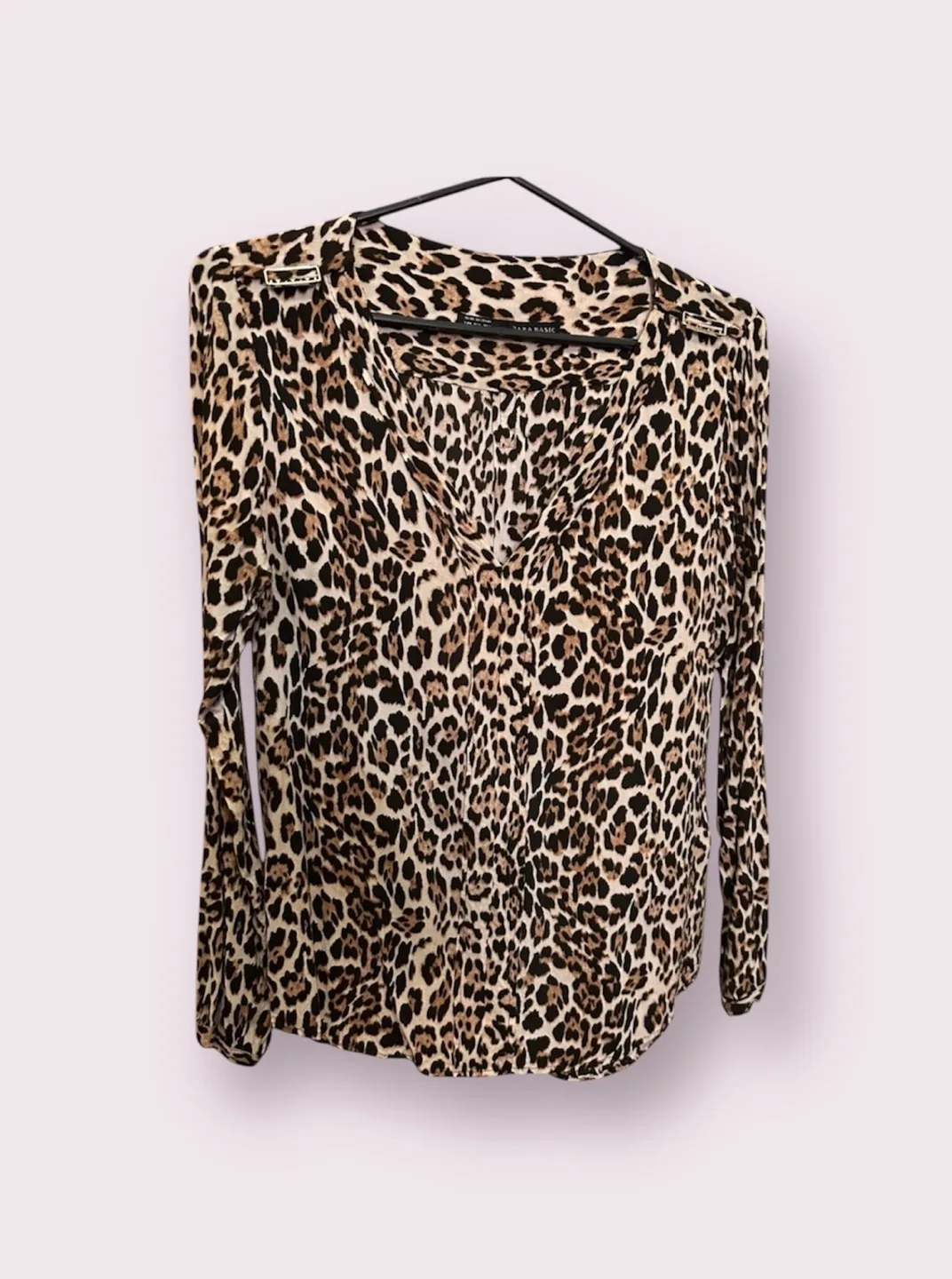 ZARA Leopard Print V Neck Top - Size Medium thumbnail