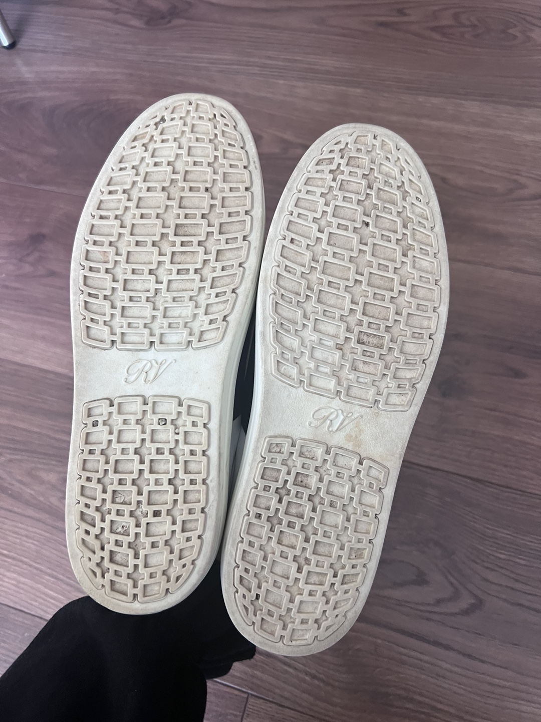 Roger Vivier White Sneakers - photo 2