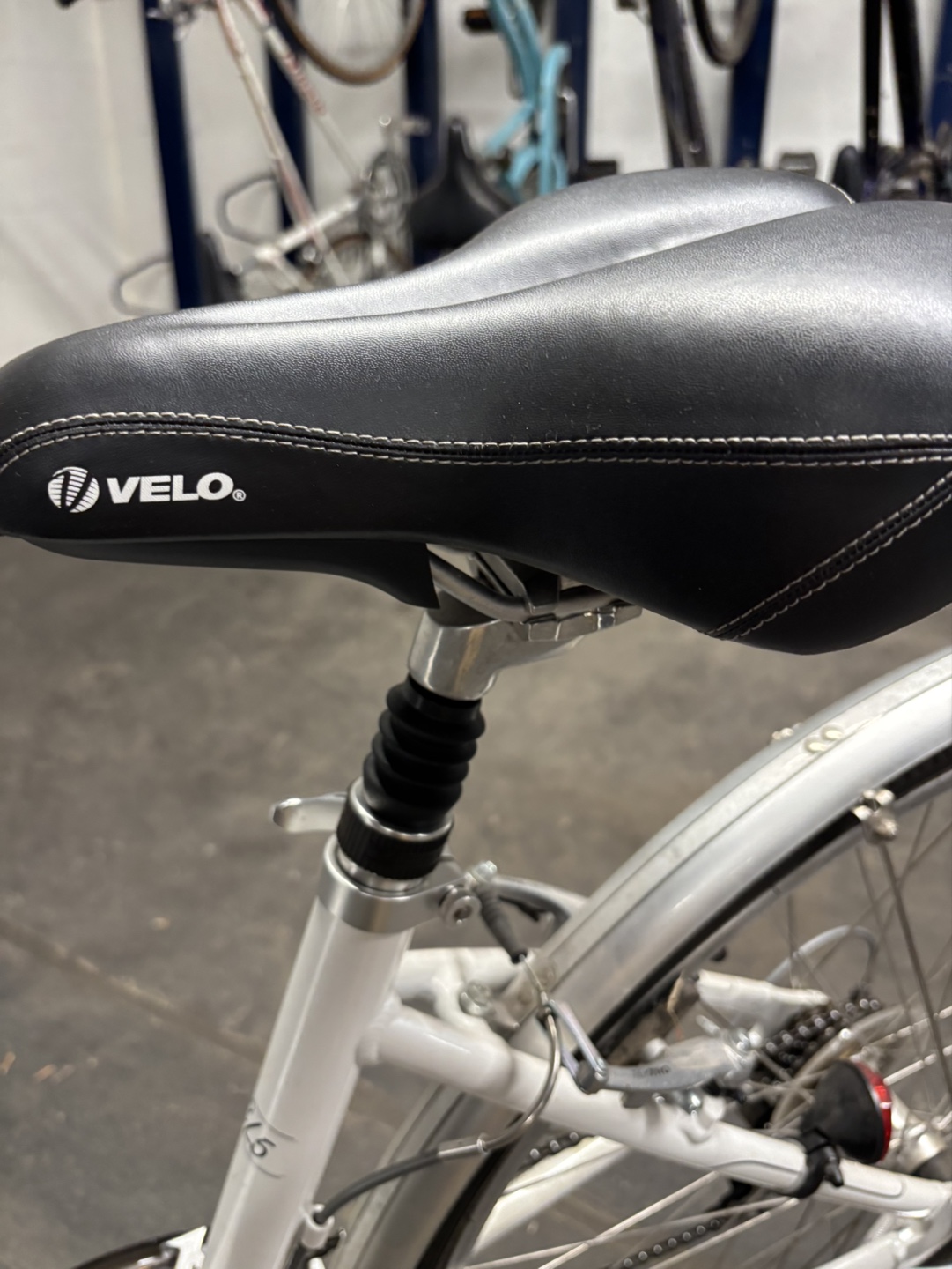 Women's Northrock XC275 Hybrid Bicycle - photo 5