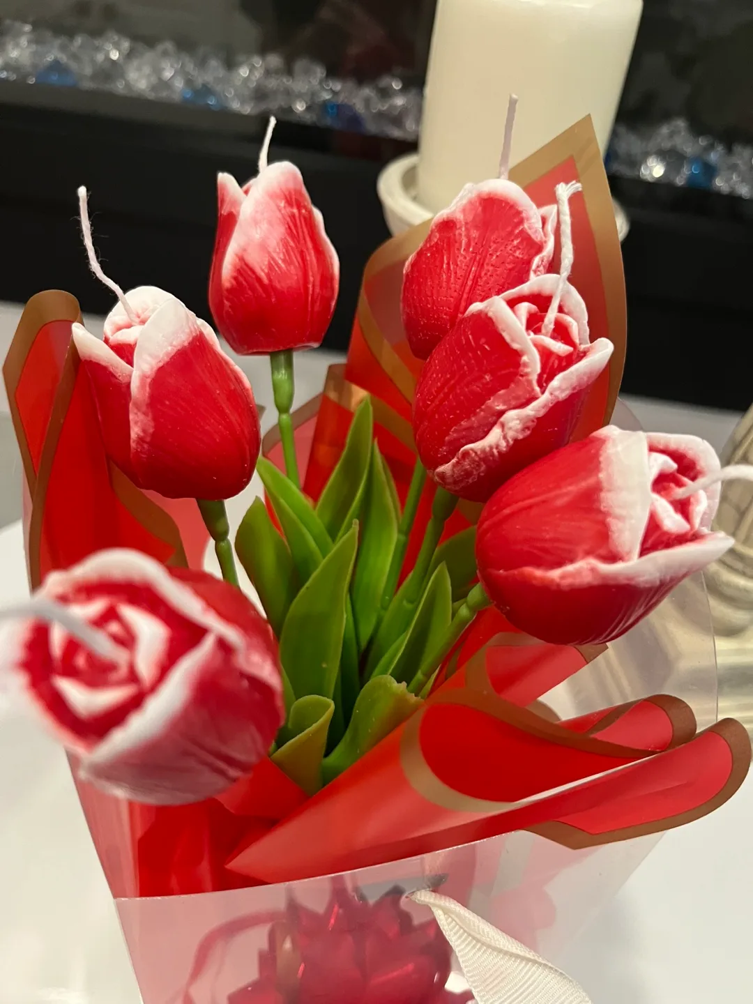 Red Tulip Candles in Gift Box thumbnail