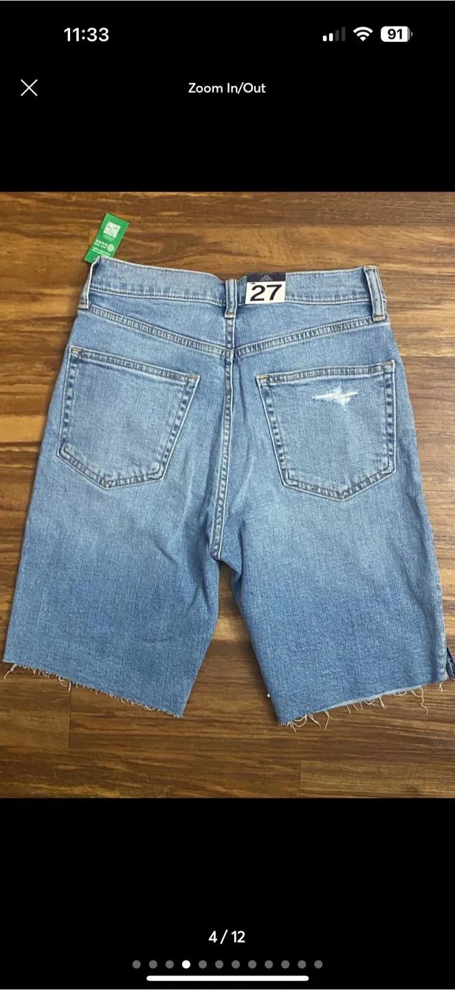 Gap Women's Light Wash Denim Shorts Size 27 image indicator(4)