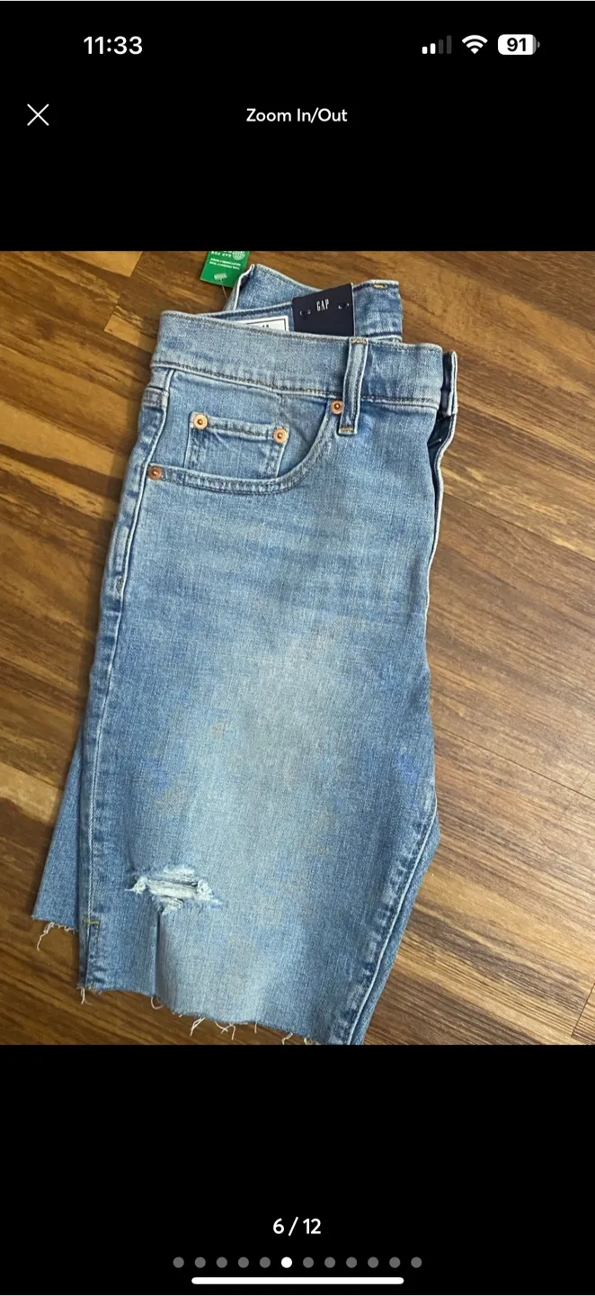 Gap Women's Light Wash Denim Shorts Size 27 image indicator(5)