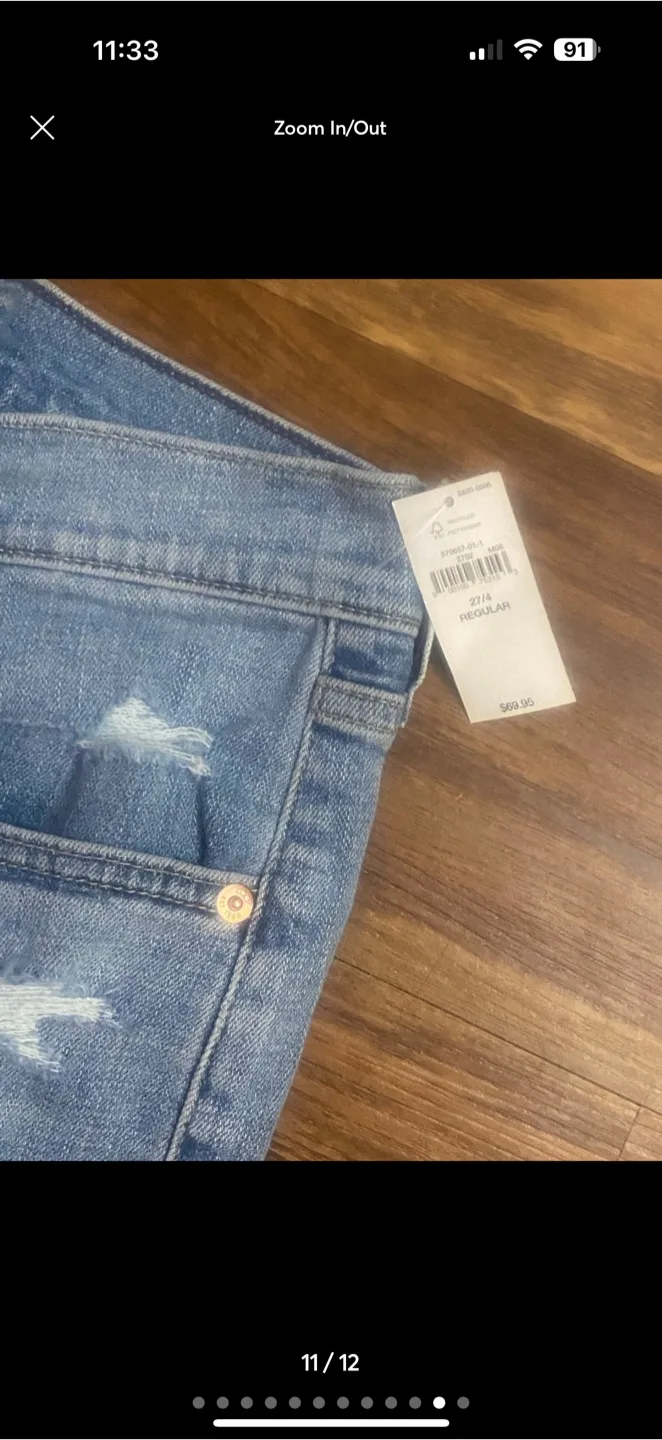 Gap Women's Light Wash Denim Shorts Size 27 image indicator(10)