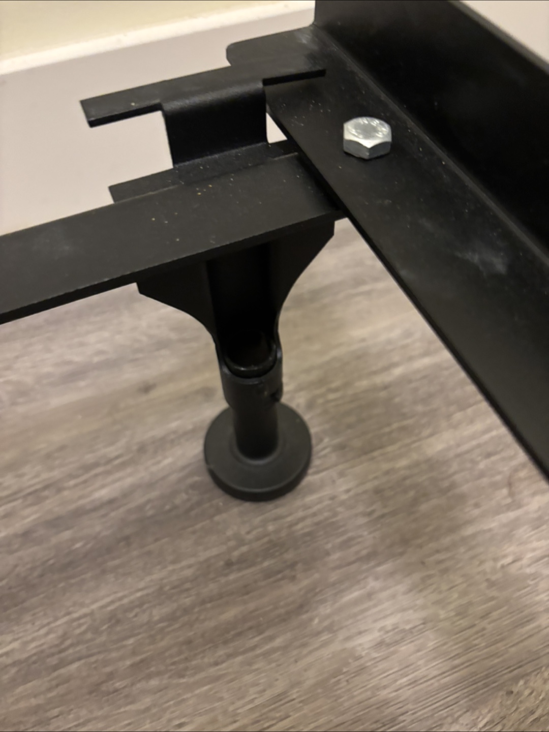 Metal Bed Frame - Queen Size - photo 3