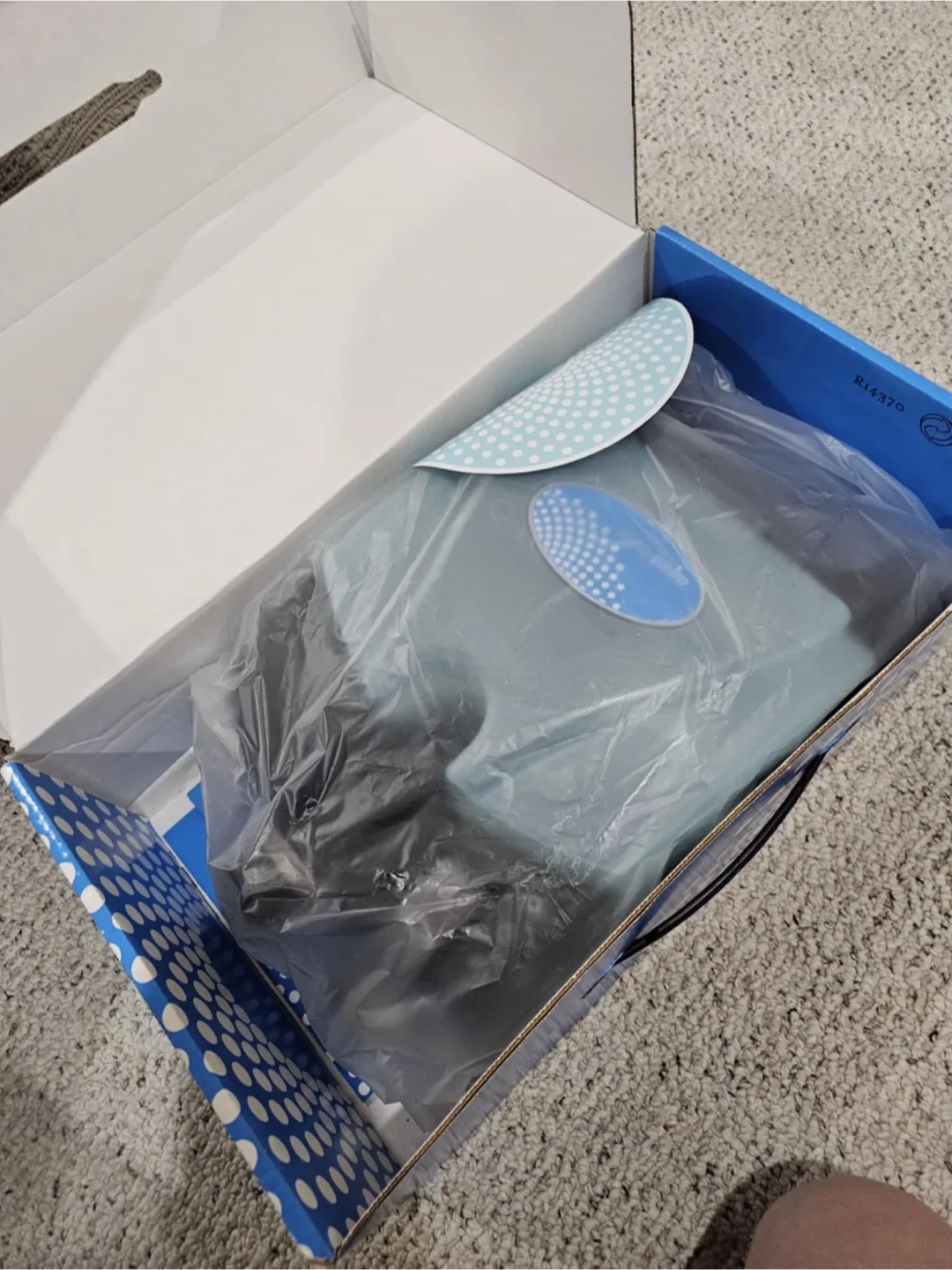 Rainbow Aquamate Water Vacuum (unused) - in original Box image indicator(7)