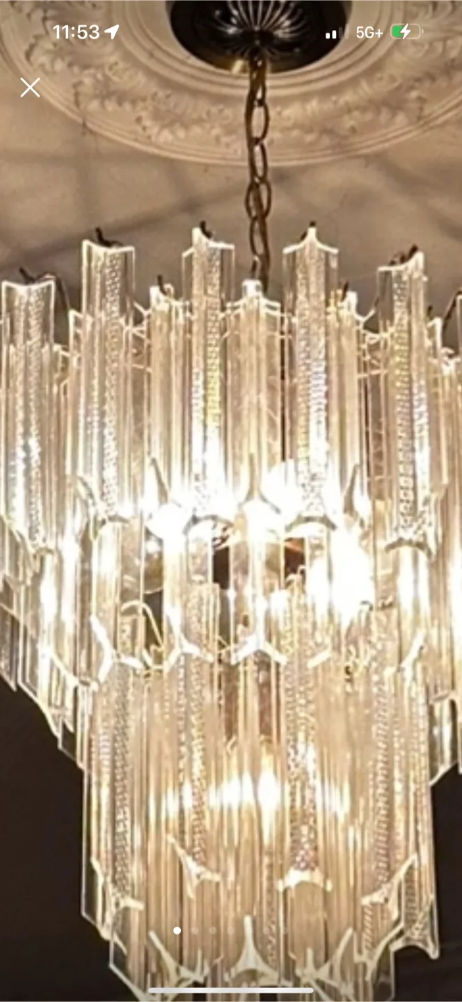 Lovely 🔆 Vintage Murano Lucite Chandelie image indicator(3)
