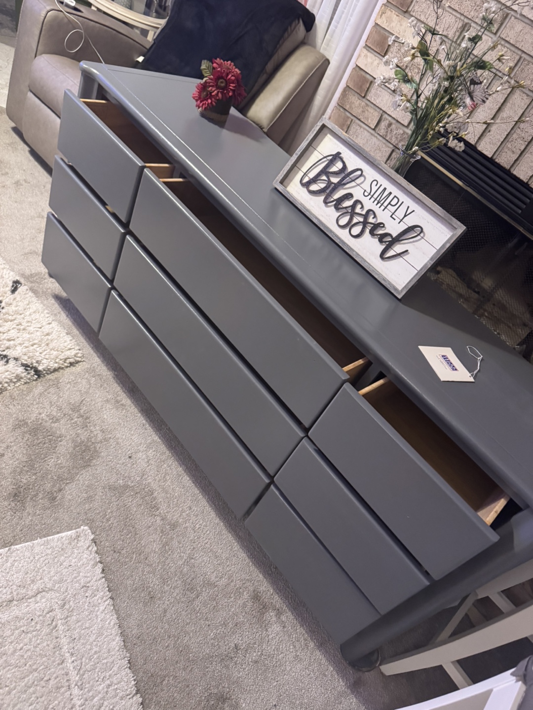 ✨✨BEAUTIFUL GRAY SOLID WOOD 9 DRAWER DRESSER BY WEBB✨✨ - photo 5