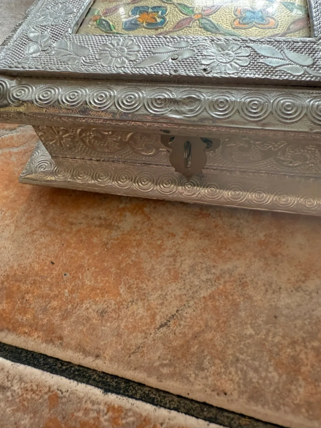 Vintage small Box with Compartments 🧡 image indicator(2)