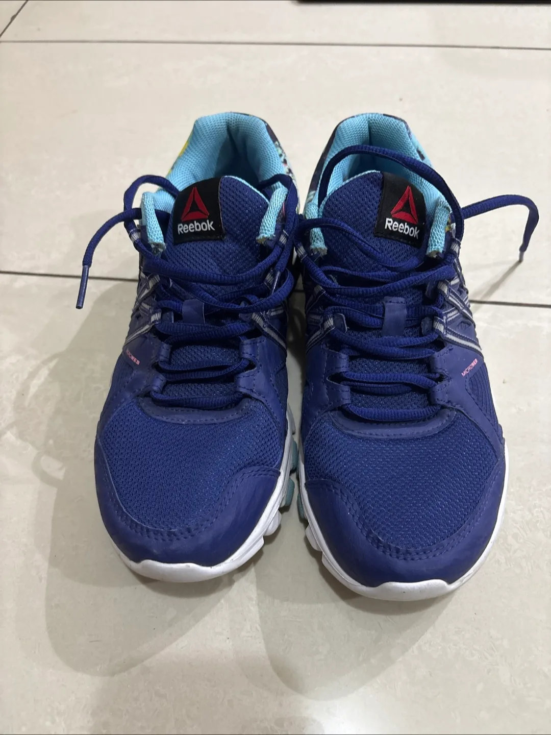 Reebok Women's Running Shoes - Size 7.5 image indicator(2)