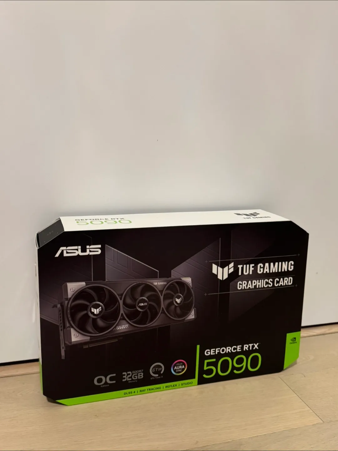 Asus TUF gaming GeForce RTX 5090 NEW thumbnail