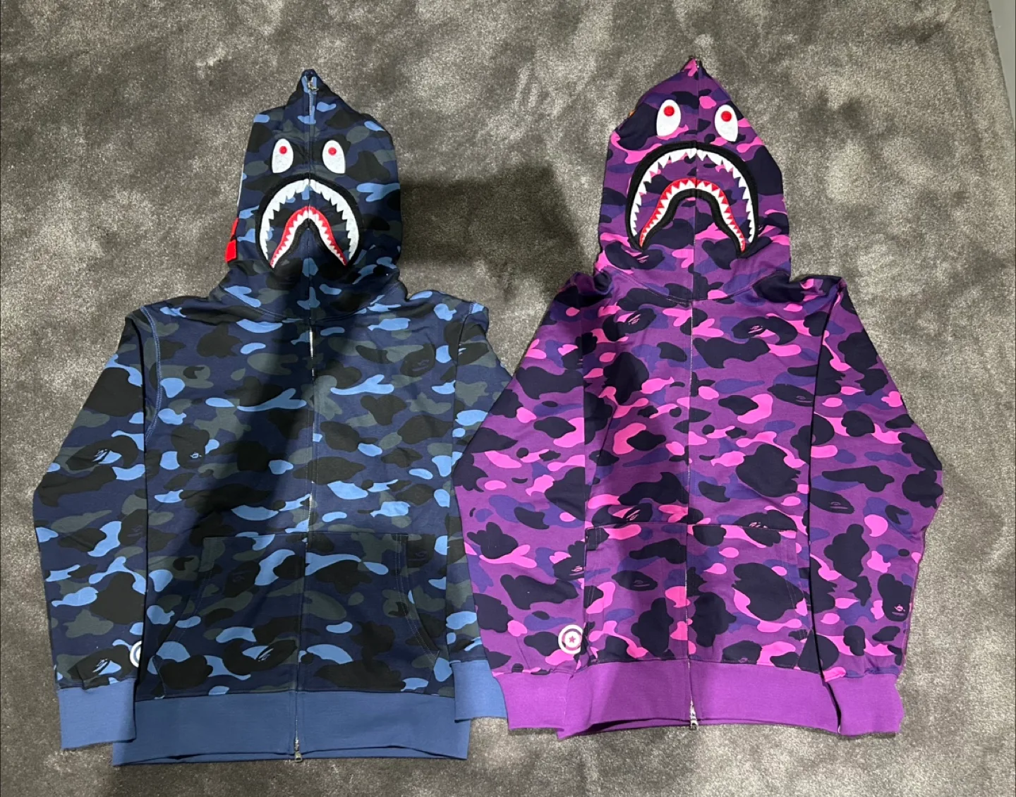 Bape hoodie thumbnail