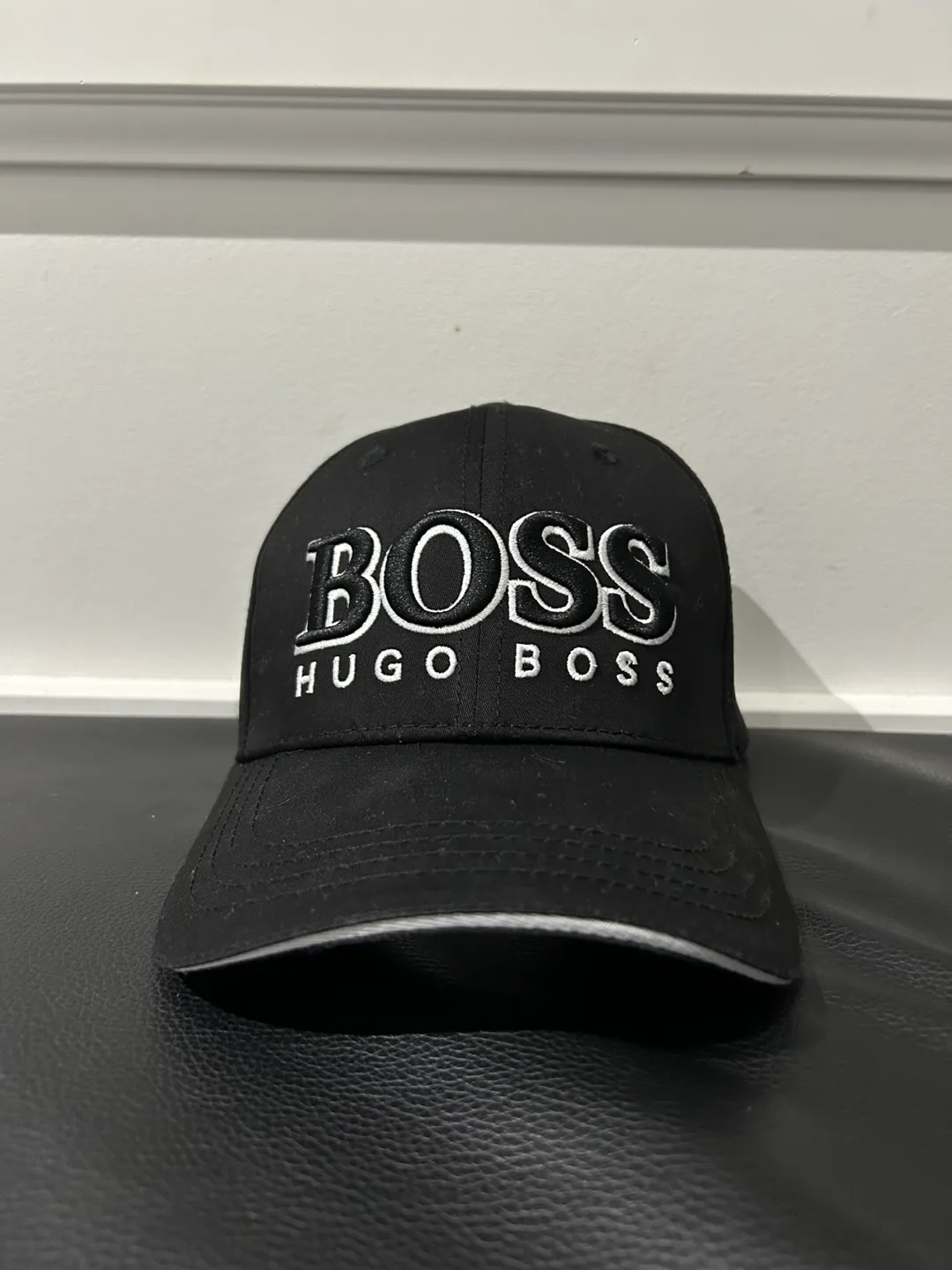 Hugo boss’s hat thumbnail