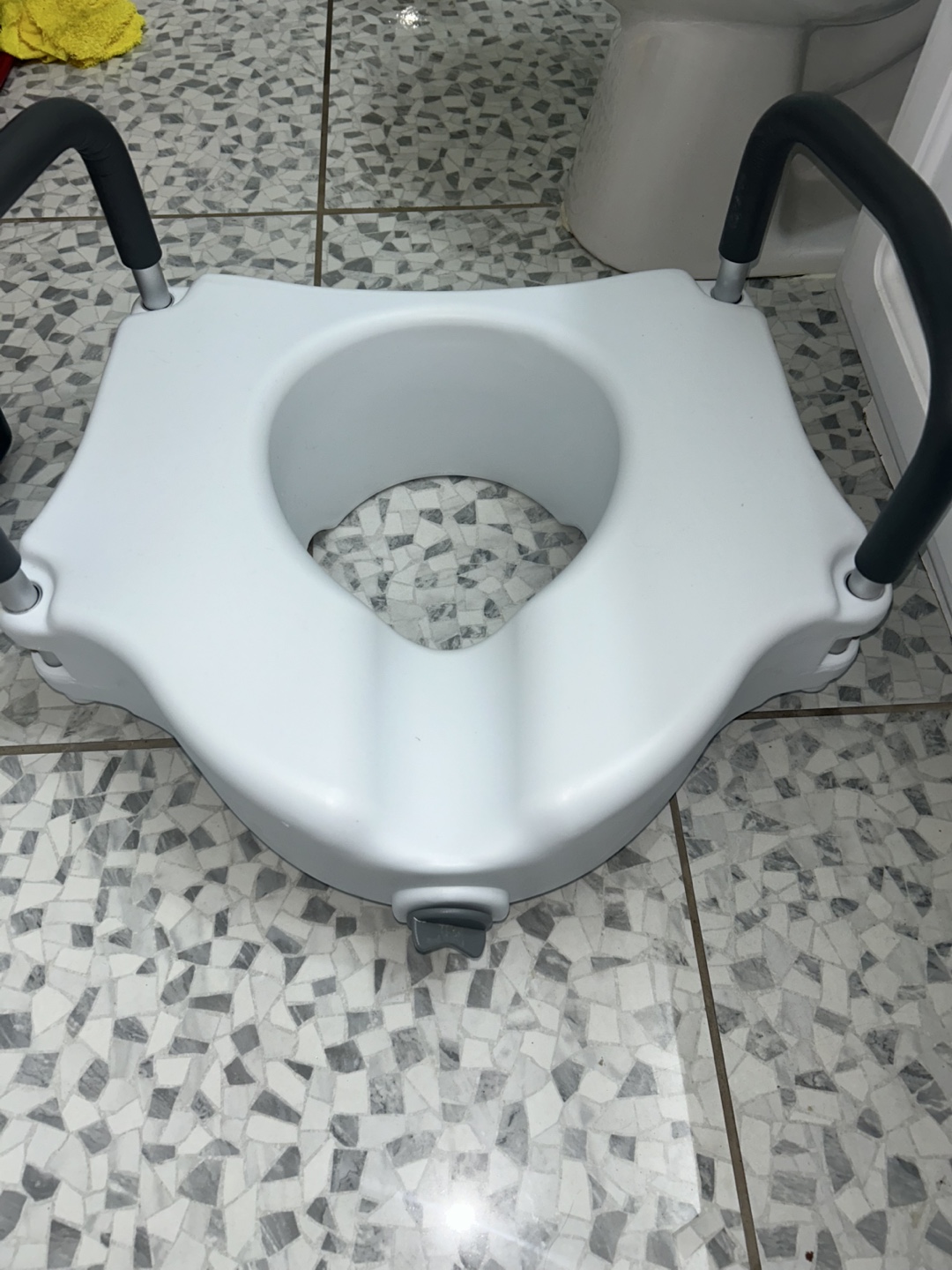 Elevated Toilet Seat with Armrests - photo 3
