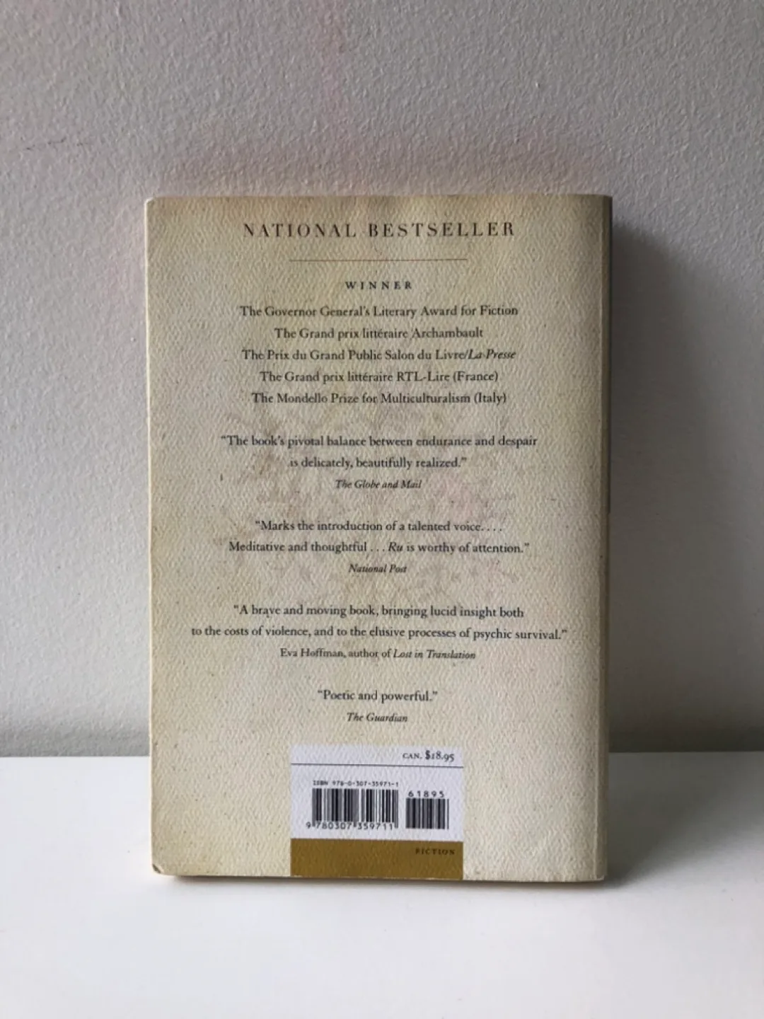 Book: Ru by Kim Thúy - Governor General's Literary Award Winner image indicator(3)