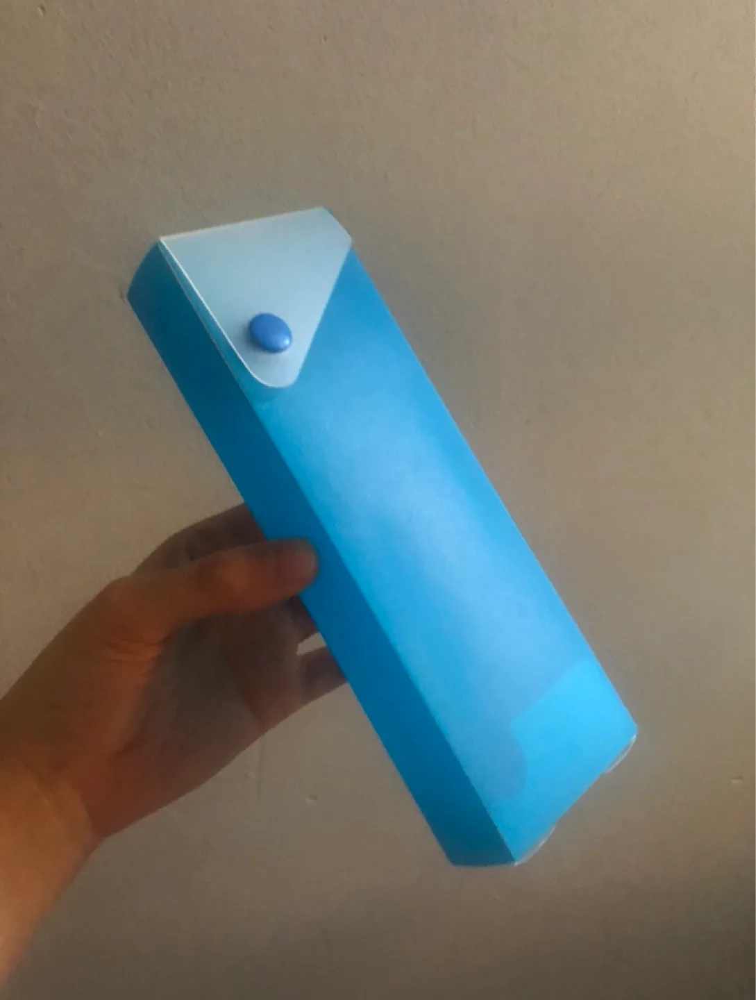 Light Blue Plastic Pencil Stationary Case image indicator(2)