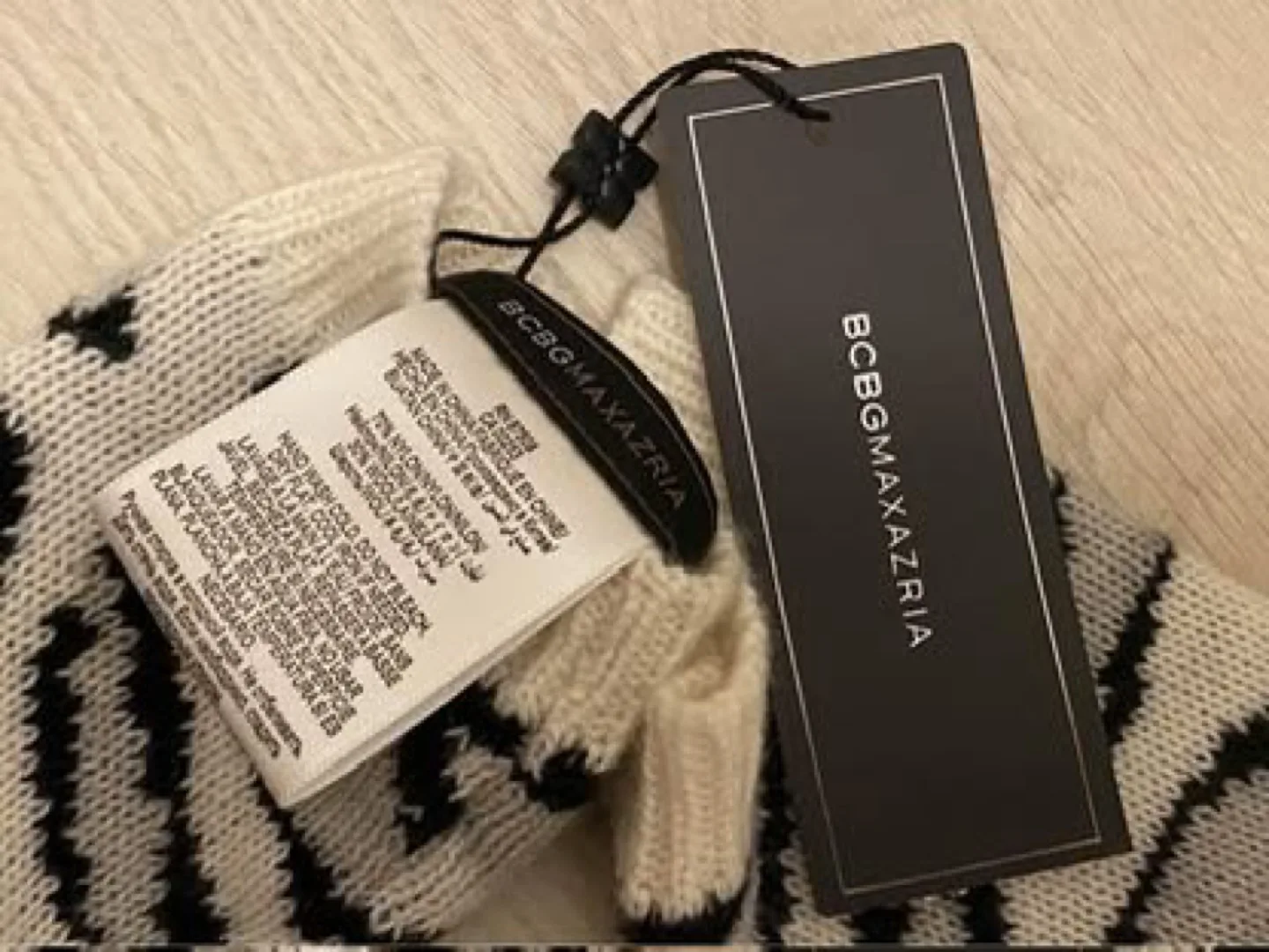 BCBGMAXAZRIA Fingerless Gloves - Cloud/Ivory image indicator(4)