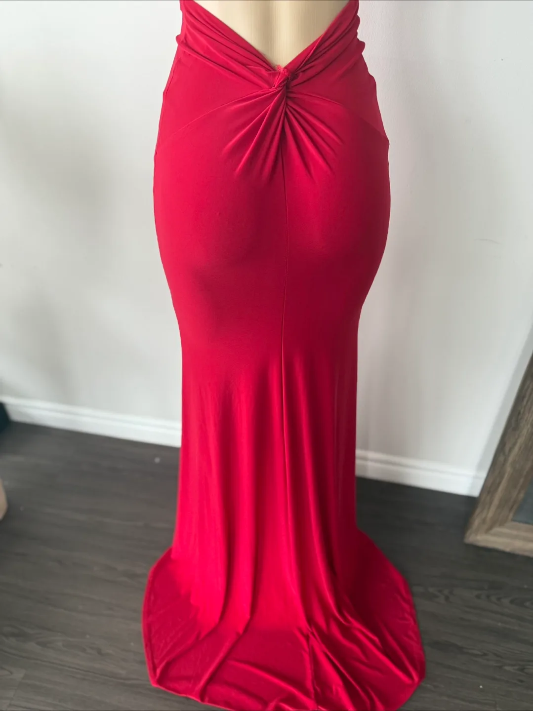 Club L London Stunning Red Maxi Dress - Open Back, V-Neck image indicator(3)