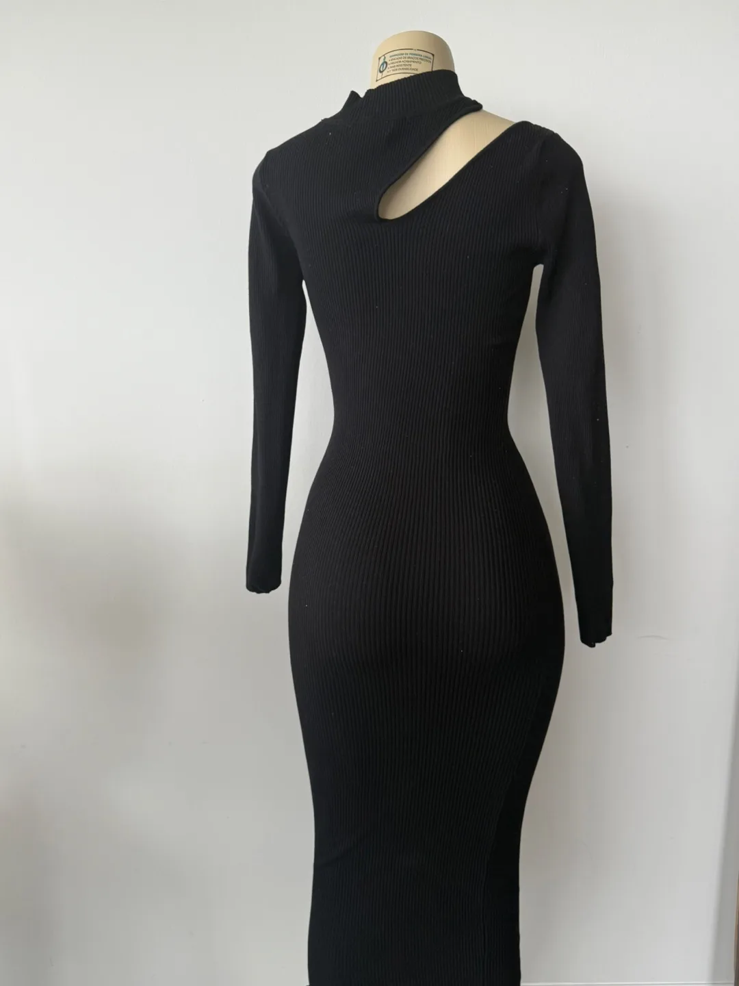 Black Cut-Out Ribbed Knit Midi Dress image indicator(2)