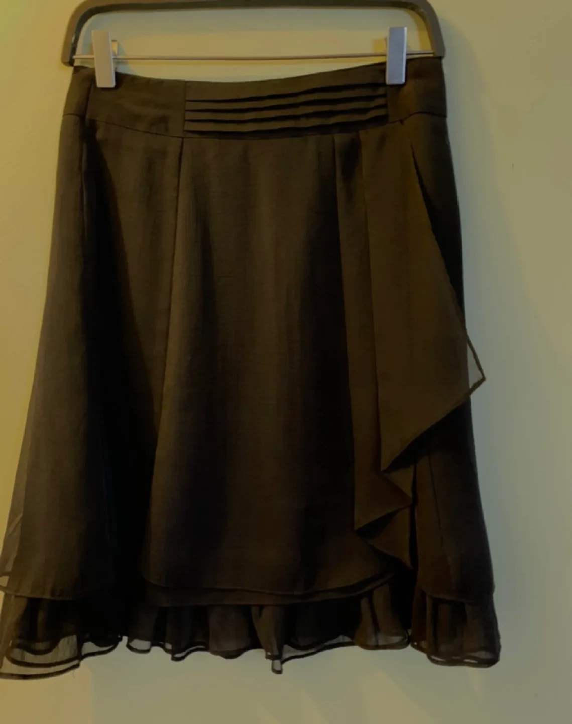 Black  chiffon  skirt like New M image indicator(2)