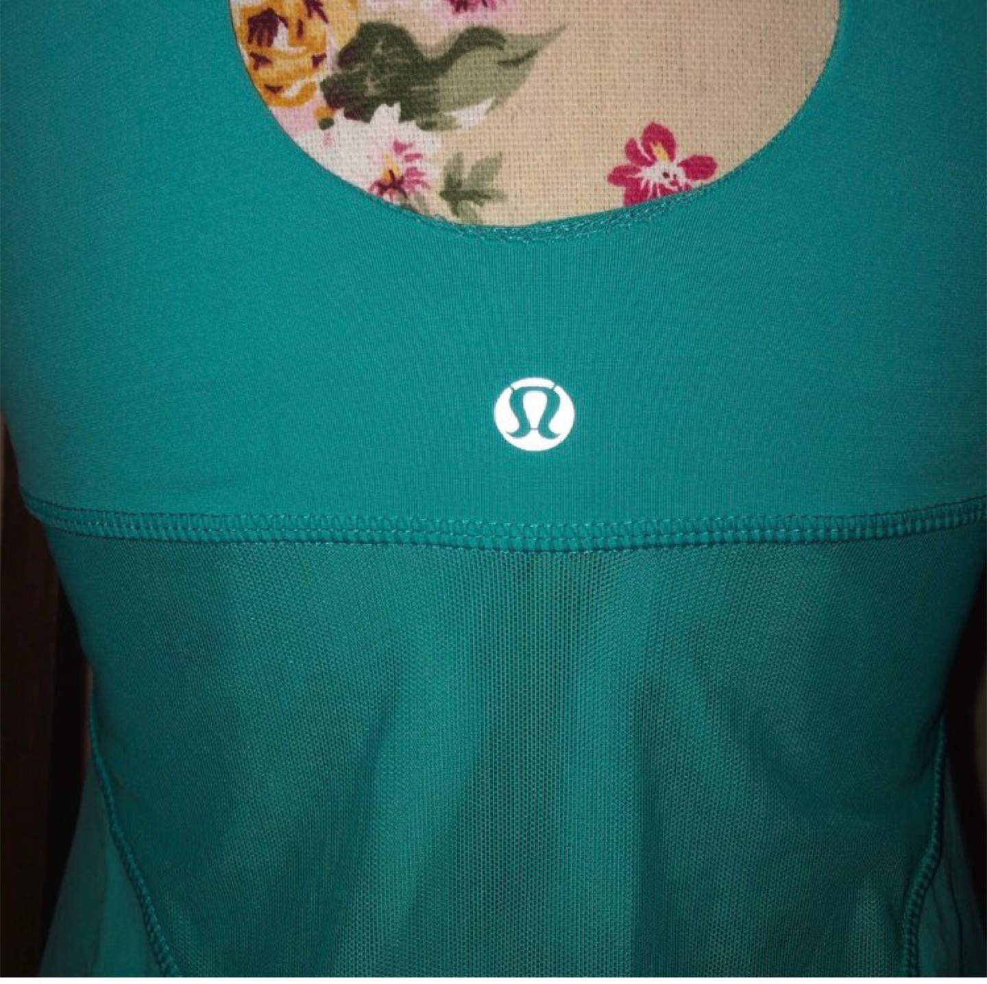 Lululemon Size 6 Teal Workout Tank Top - photo 3