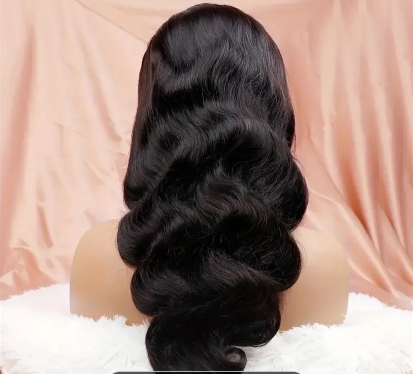 30-inch Body Wave Lace Front Wig - Black - photo 2
