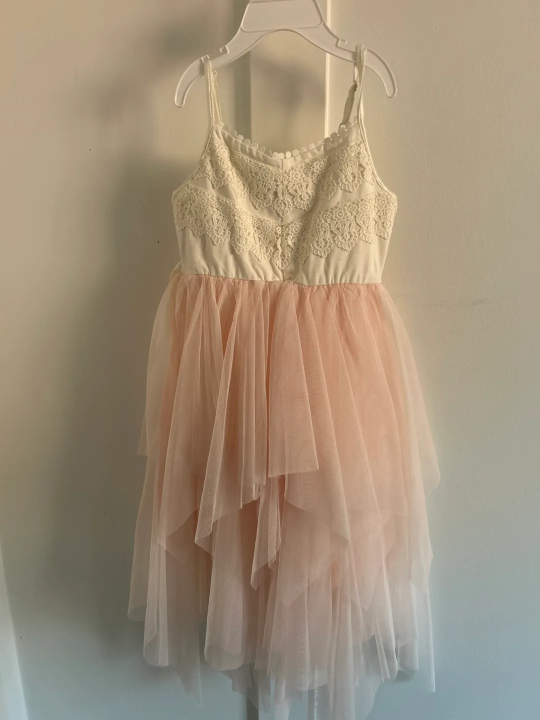 Like new Adorable girls' tulle dress size 4/5 thumbnail