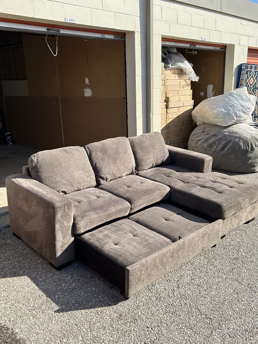Steam washed Grey Sectional Sofa with Pull-Out Ottoman - photo 5