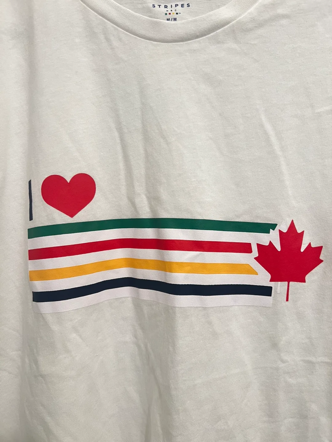 Stripes T-Shirt - I Heart Canada Graphic Tee - Size Medium image indicator(2)