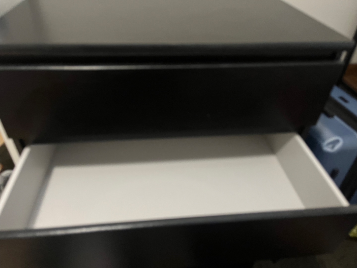 Black 5-Drawer Chest 🧡 - photo 3