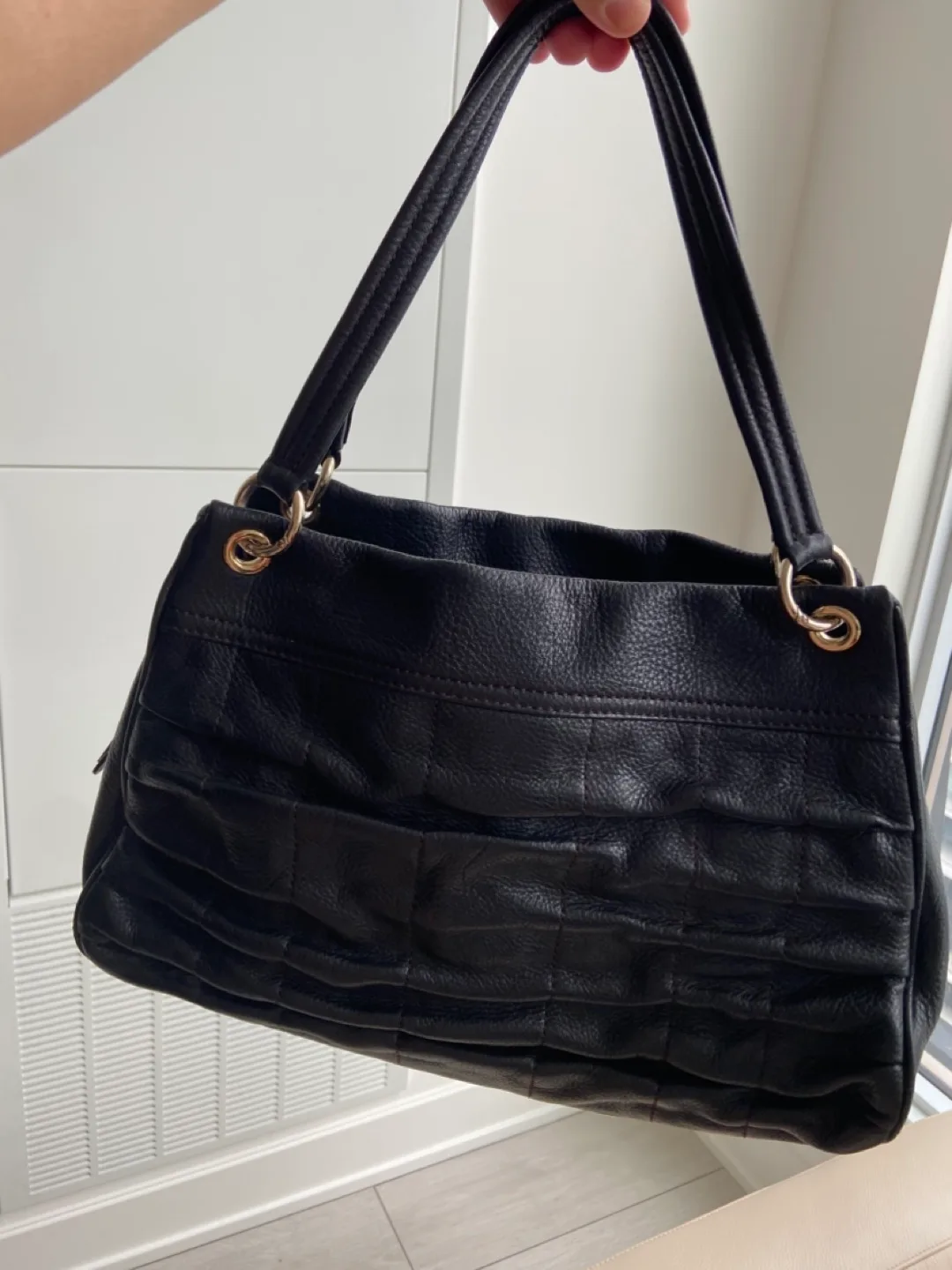 Authentic Cole Haan Genuine  Leather Handbag image indicator(3)