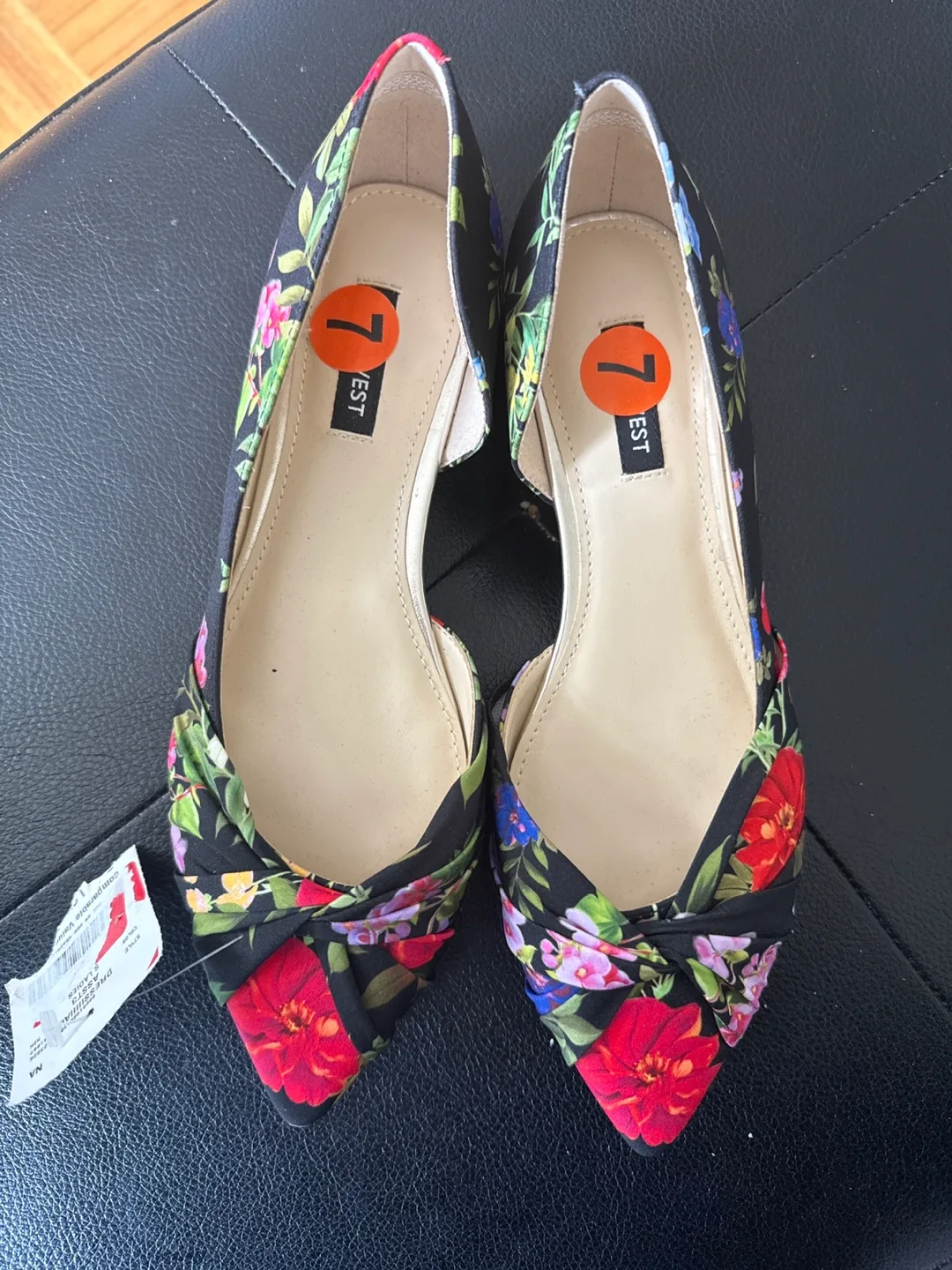 Nine West Women's Floral Flats - Size 7 image indicator(2)