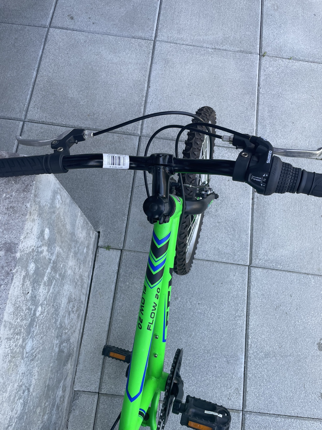 CCM Flow 20 Kids Bike - Bright Green - photo 3